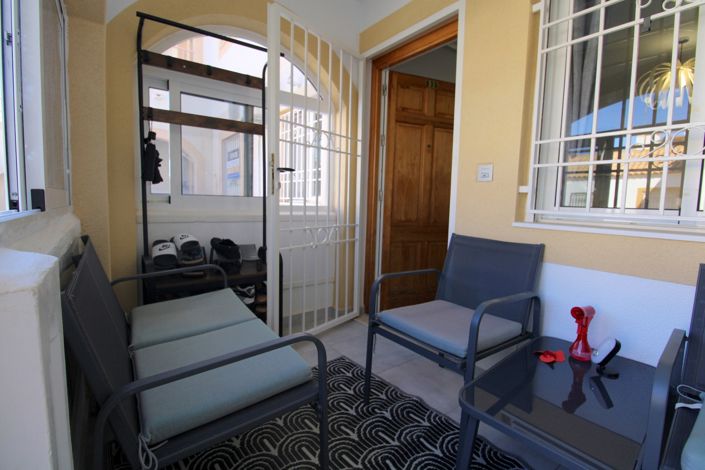 Image No.21-2 Bed Property for sale