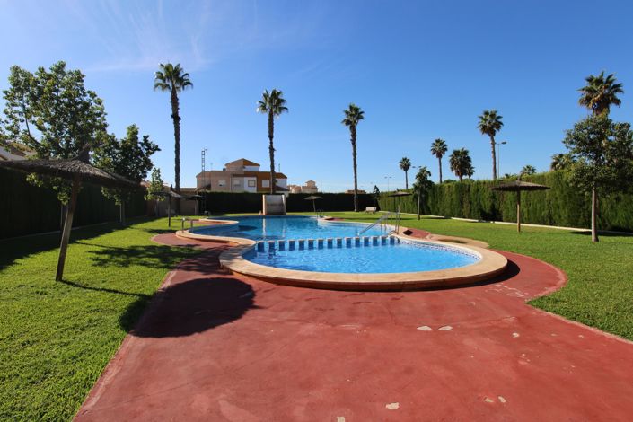 Image No.24-2 Bed Property for sale