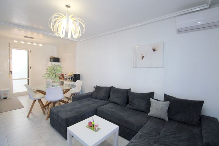 Image No.5-2 Bed Property for sale