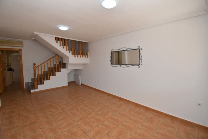 Image No.3-3 Bed Townhouse for sale