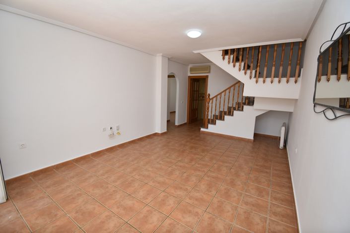 Image No.5-3 Bed Townhouse for sale