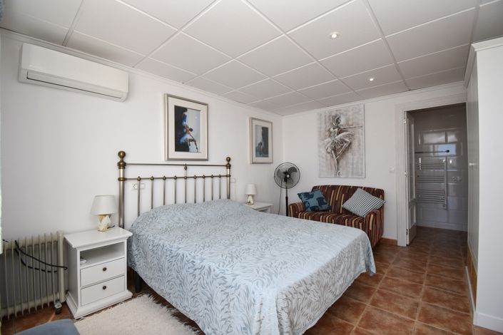 Image No.25-4 Bed Villa for sale