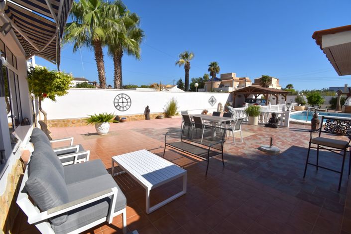 Image No.36-4 Bed Villa for sale