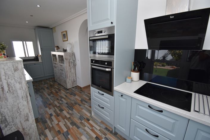 Image No.6-4 Bed Villa for sale