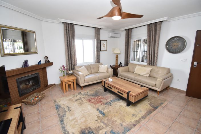 Image No.8-4 Bed Villa for sale