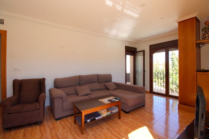 Image No.14-3 Bed Property for sale