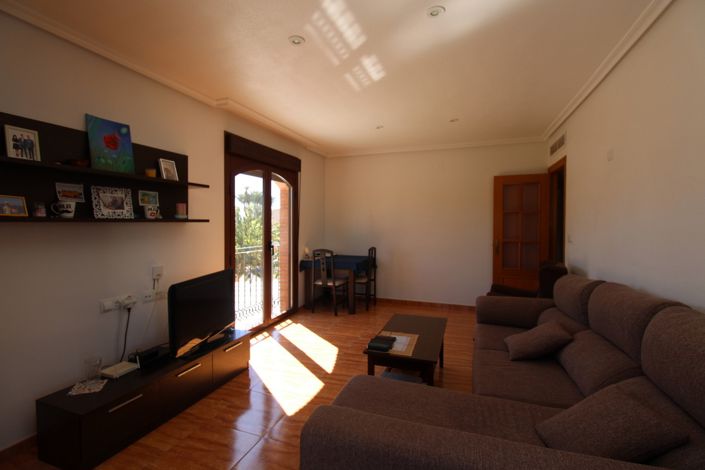 Image No.16-3 Bed Property for sale