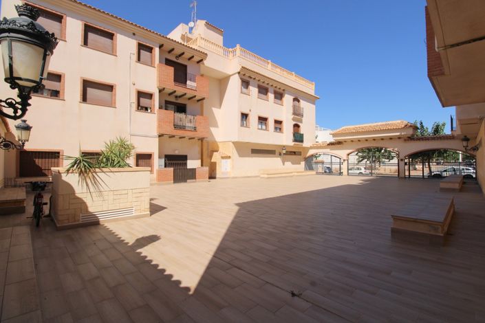 Image No.22-3 Bed Property for sale