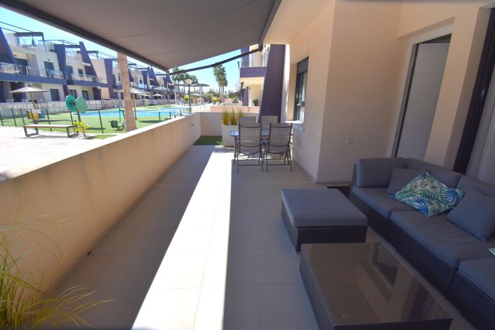 Image No.18-2 Bed Property for sale