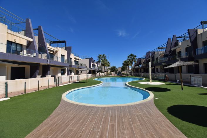 Image No.2-2 Bed Property for sale