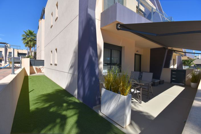 Image No.3-2 Bed Property for sale