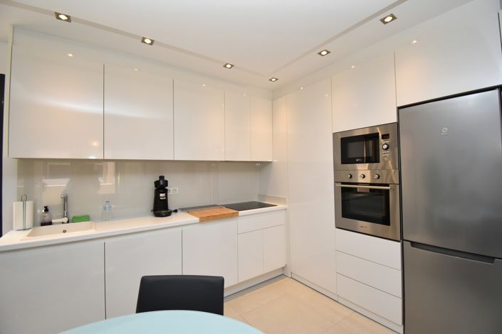 Image No.7-2 Bed Property for sale