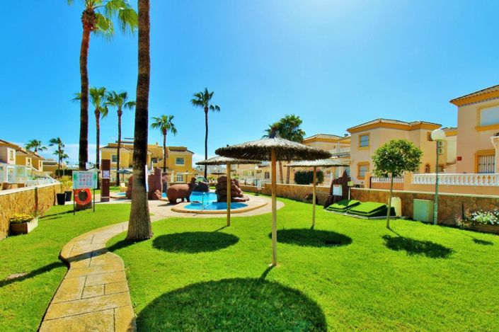 Image No.22-2 Bed Property for sale