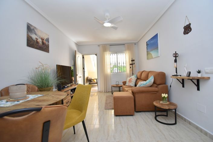 Image No.8-2 Bed Property for sale