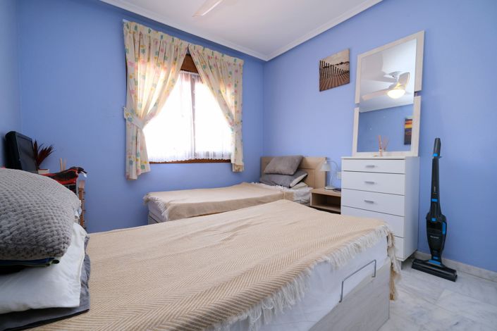 Image No.13-2 Bed Bungalow for sale