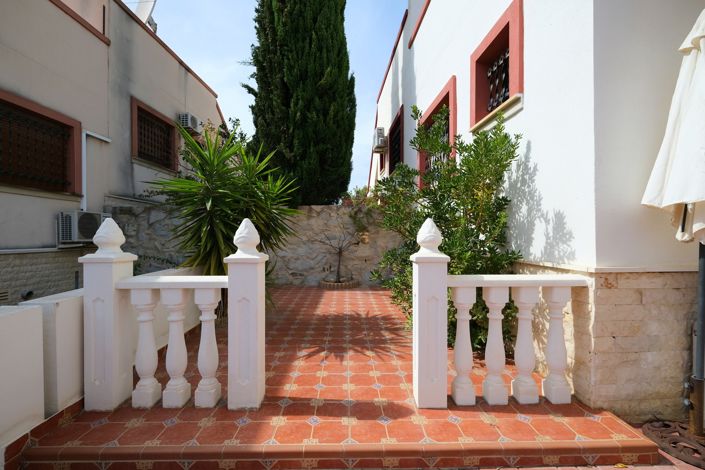 Image No.18-2 Bed Bungalow for sale