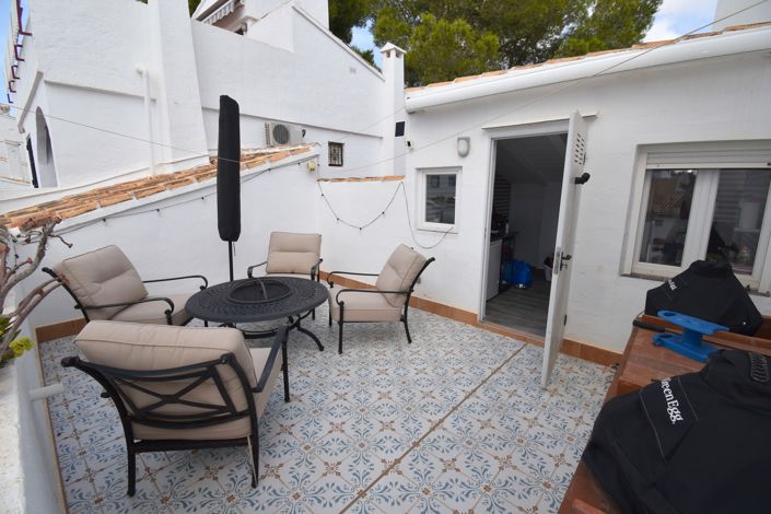 Image No.19-2 Bed Bungalow for sale