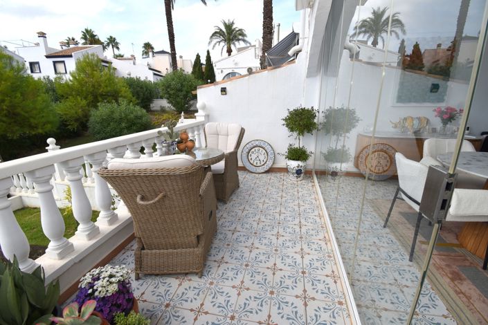 Image No.21-2 Bed Bungalow for sale