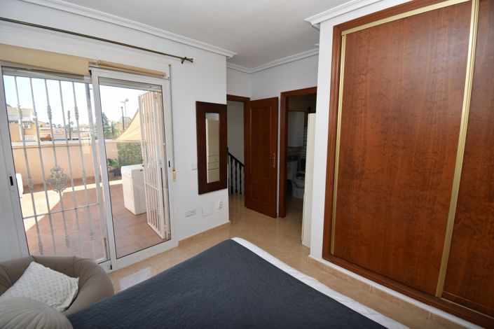 Image No.14-4 Bed Villa for sale