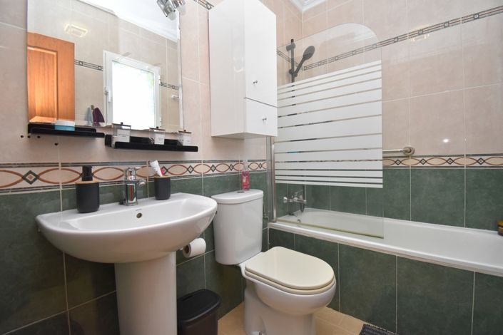 Image No.15-4 Bed Villa for sale