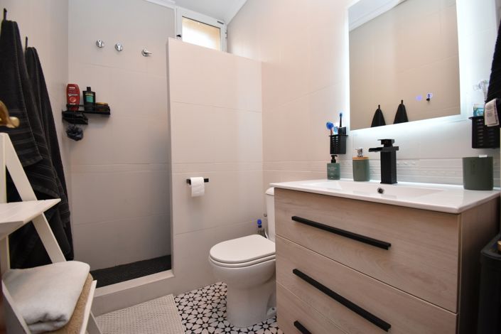Image No.19-4 Bed Villa for sale