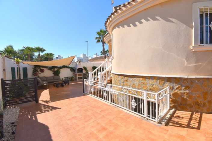 Image No.31-4 Bed Villa for sale