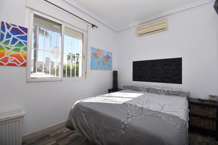 Image No.8-4 Bed Villa for sale