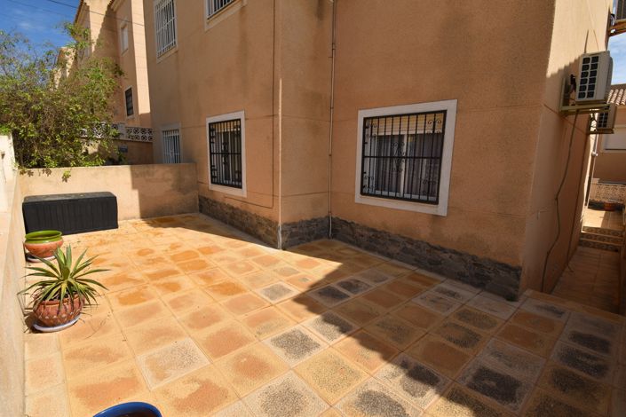 Image No.19-2 Bed Property for sale