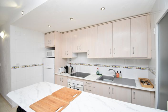 Image No.3-2 Bed Property for sale