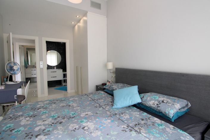 Image No.20-3 Bed Villa for sale