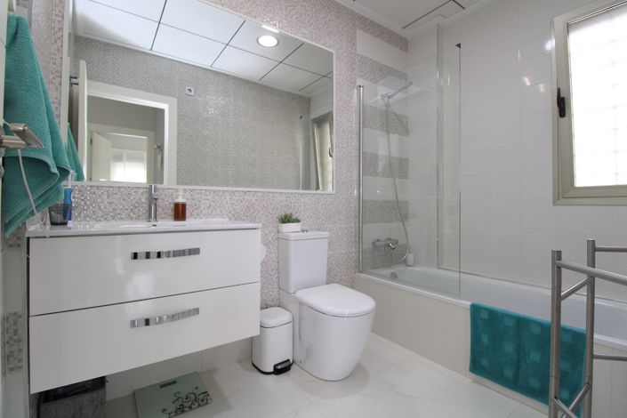Image No.4-3 Bed Villa for sale