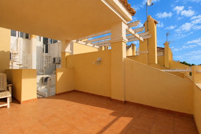 Image No.21-3 Bed Townhouse for sale