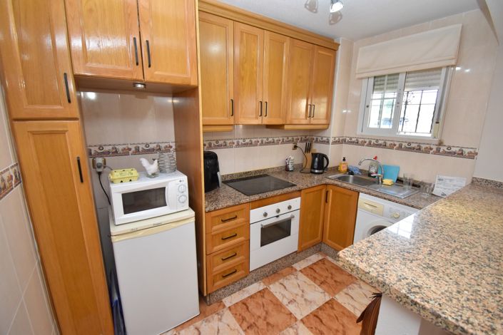 Image No.4-2 Bed Townhouse for sale