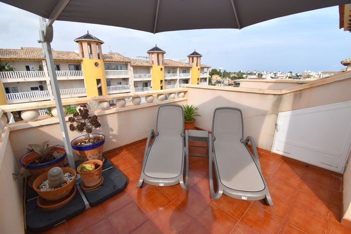 Image No.22-3 Bed Townhouse for sale