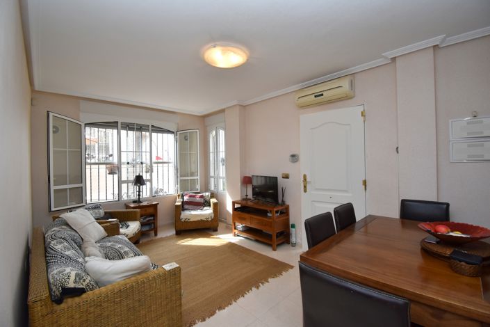 Image No.5-3 Bed Townhouse for sale