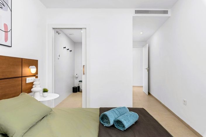 Image No.23-3 Bed Apartment for sale