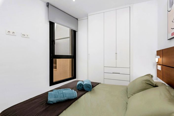 Image No.25-3 Bed Apartment for sale