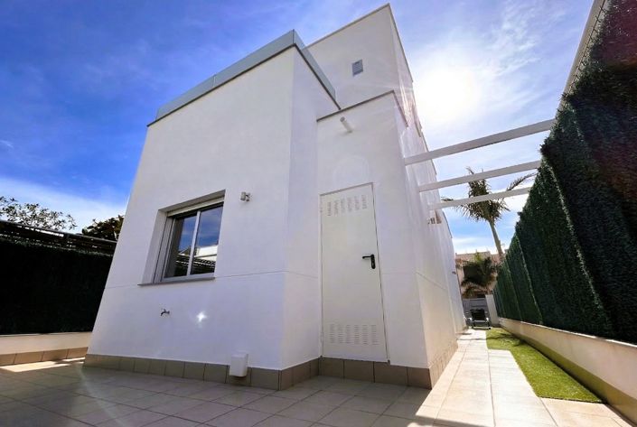 Image No.16-3 Bed Villa for sale