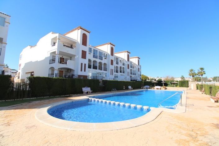 Image No.2-2 Bed Property for sale