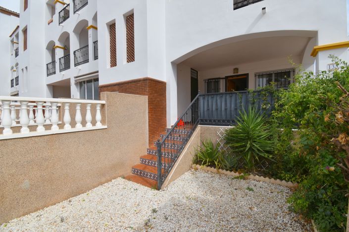Image No.20-2 Bed Property for sale