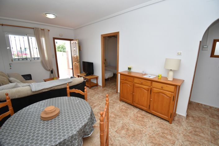 Image No.8-2 Bed Property for sale