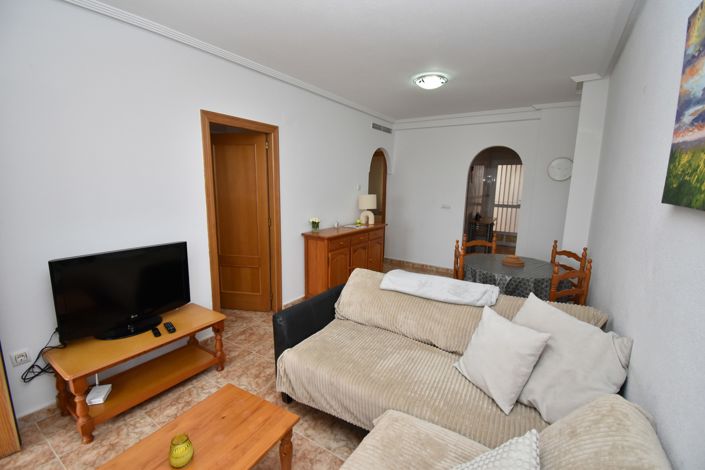 Image No.9-2 Bed Property for sale