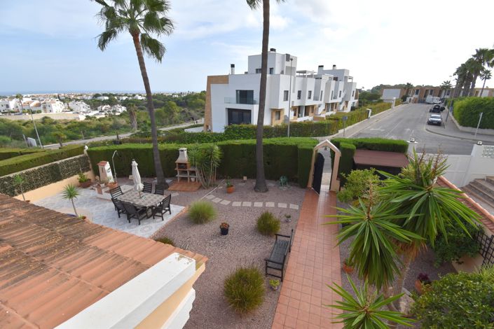 Image No.16-6 Bed Villa for sale