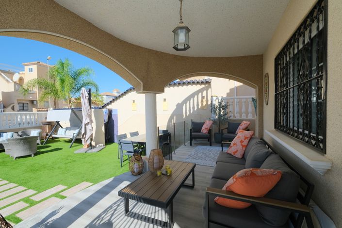 Image No.27-3 Bed Villa for sale