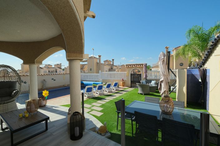 Image No.30-3 Bed Villa for sale