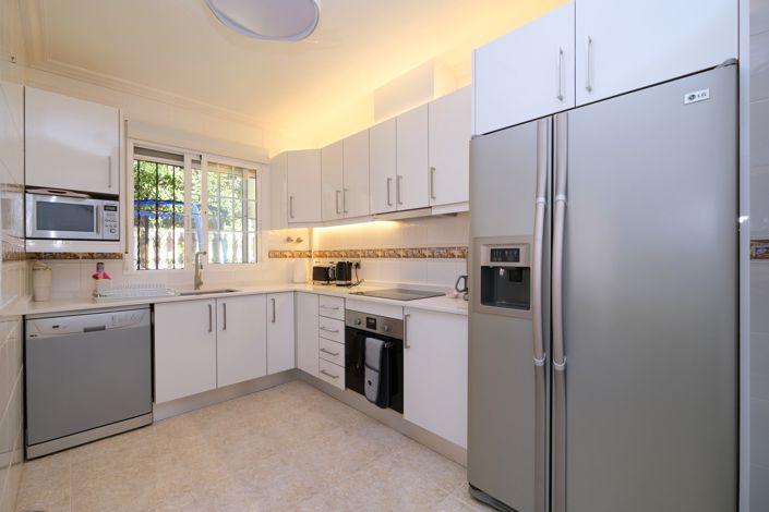 Image No.9-3 Bed Villa for sale