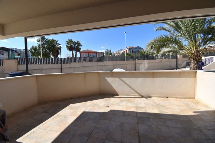 Image No.16-2 Bed Property for sale