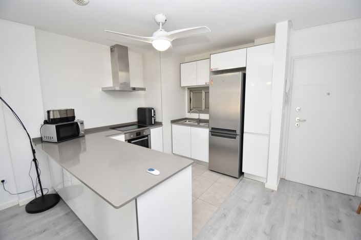 Image No.5-2 Bed Property for sale