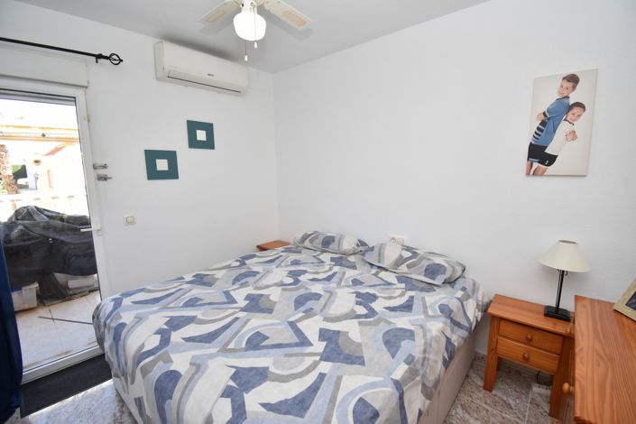Image No.16-3 Bed Townhouse for sale