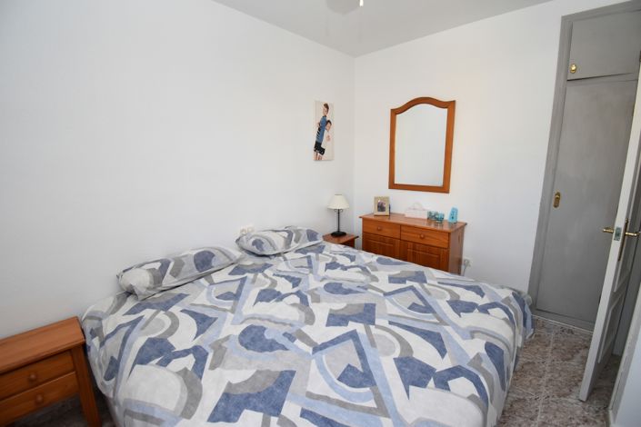 Image No.17-3 Bed Townhouse for sale